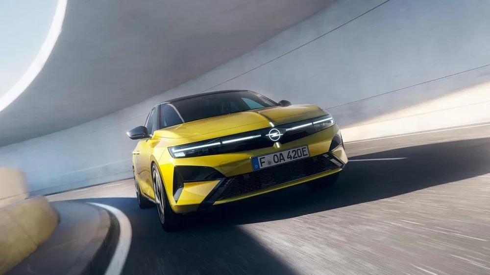 La nueva generación del Opel Astra incorpora diseño renovado
